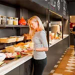 Ibis Mala Strana