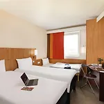 Ibis Mala Strana Hotel 3*