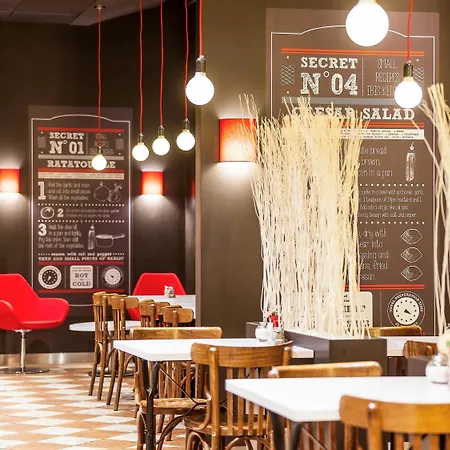 Ibis Mala Strana فندق براغ