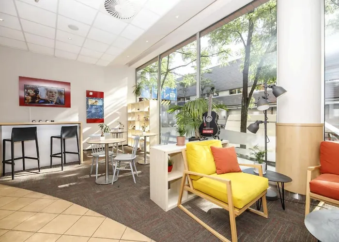 Ibis Mala Strana Hotel