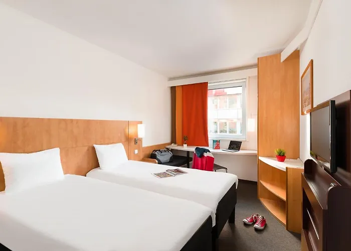 Ibis Mala Strana 3* Prague