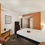Otel Ibis Mala Strana 3*