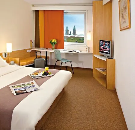 Ibis Mala Strana Отель 3*