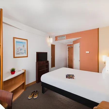 Hotel Ibis Mala Strana Prague