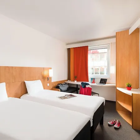 Hotel Ibis Mala Strana 3*