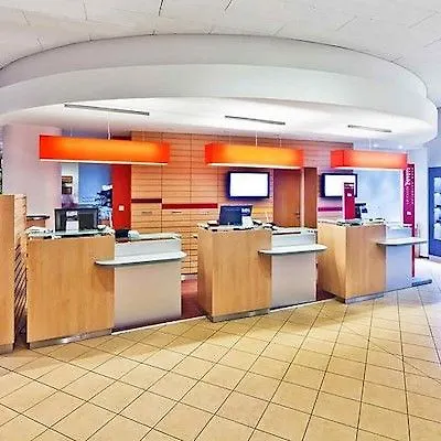 Отель Ibis Mala Strana