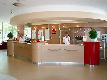 Ibis Mala Strana Otel 3*