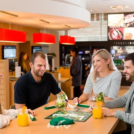 Ξενοδοχείο Ibis Mala Strana 3*
