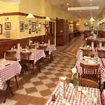 Hotel Ibis Mala Strana 3*
